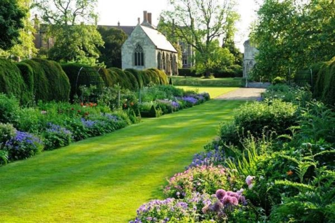 Top 5 Norfolk gardens Top 5 Things To Do Norfolk Passport